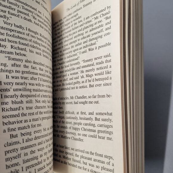 Sugarplums and Scandal by Lori Avocato and Dana Cameron 2006 Paperback Book - Picture 5 of 14